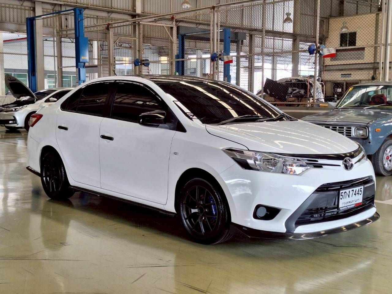TOYOTA VIOS ปี 2015