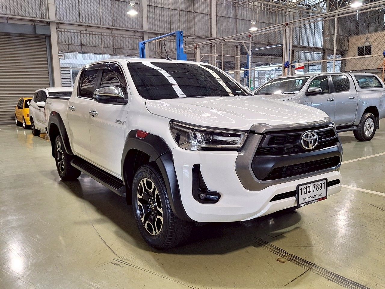 TOYOTA HILUX REVO ปี 2020