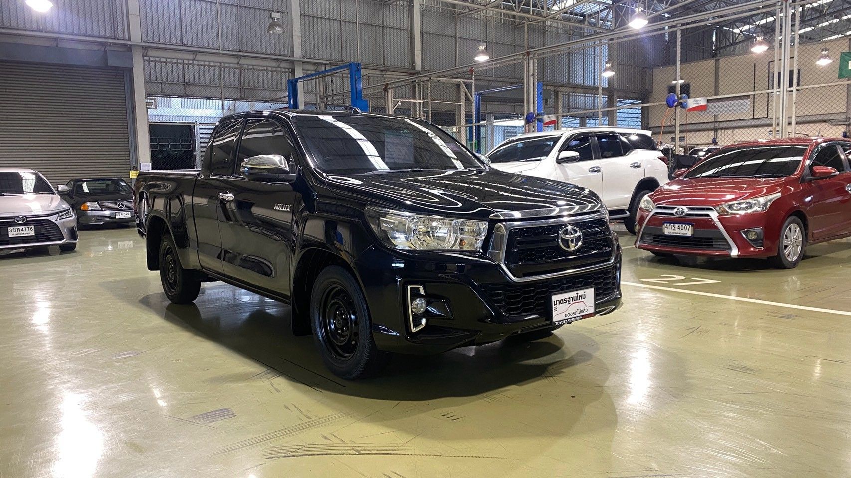 TOYOTA HILUX REVO ปี 2019