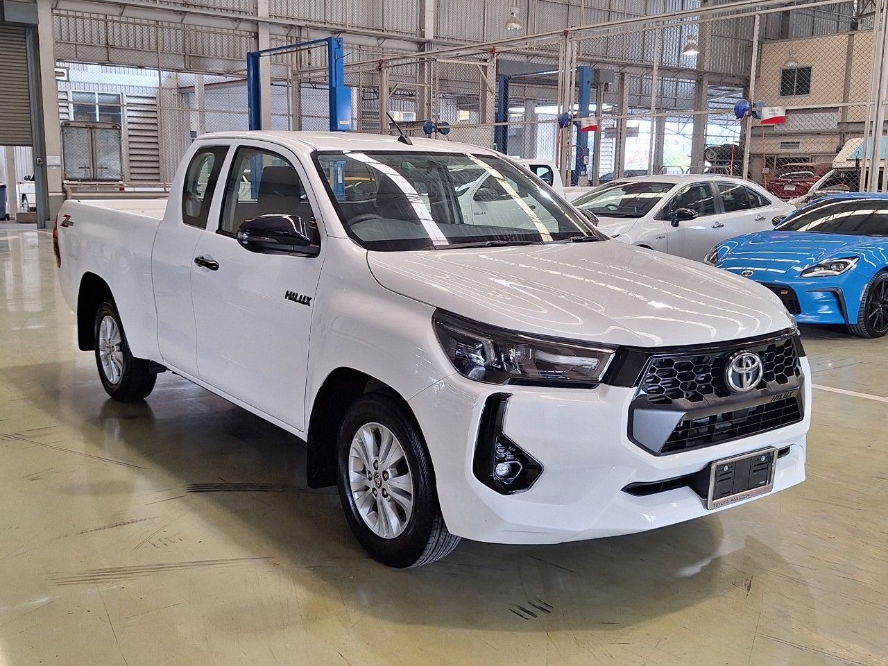 TOYOTA HILUX REVO ปี 2024