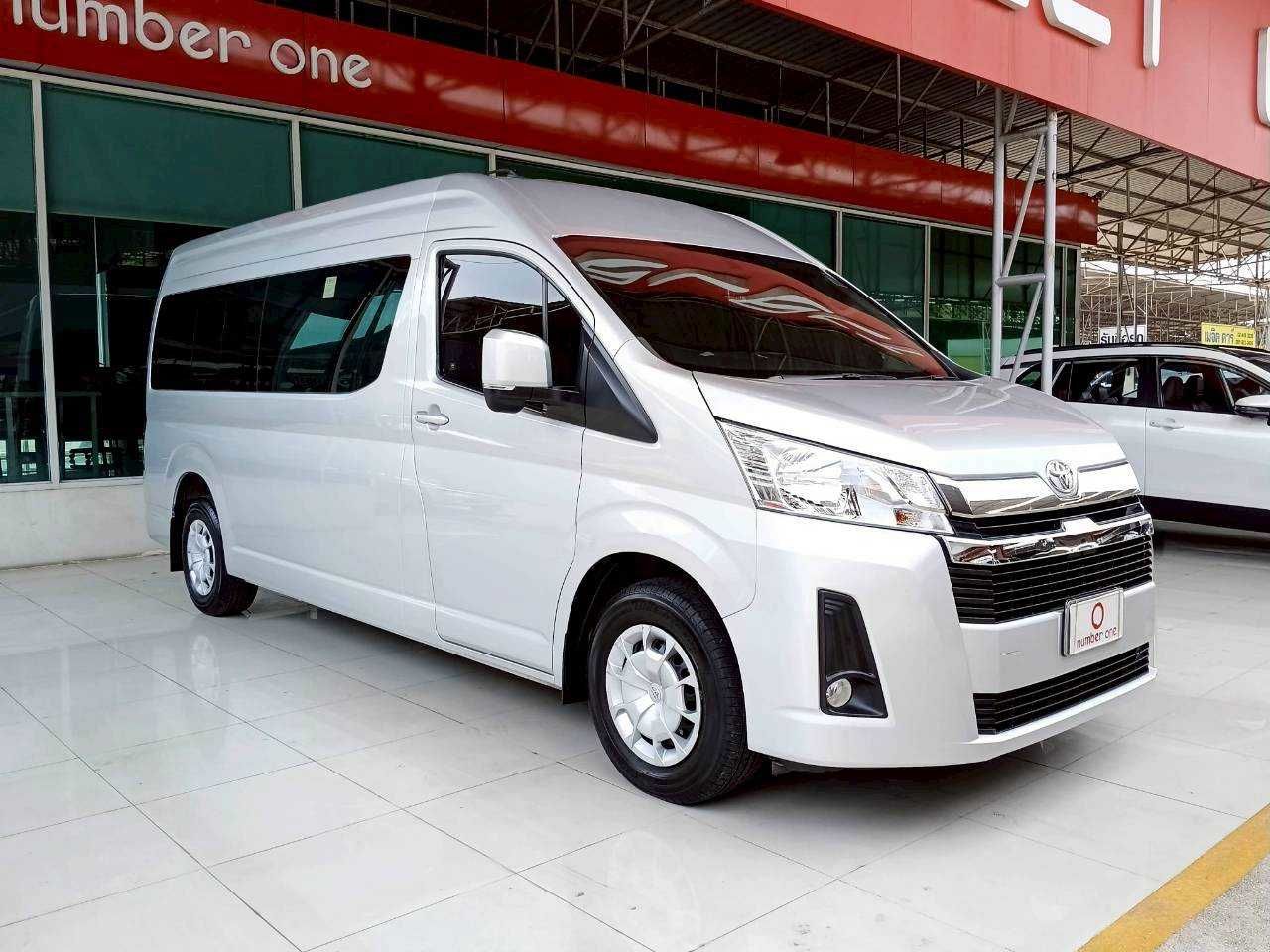 TOYOTA COMMUTER ปี 2020