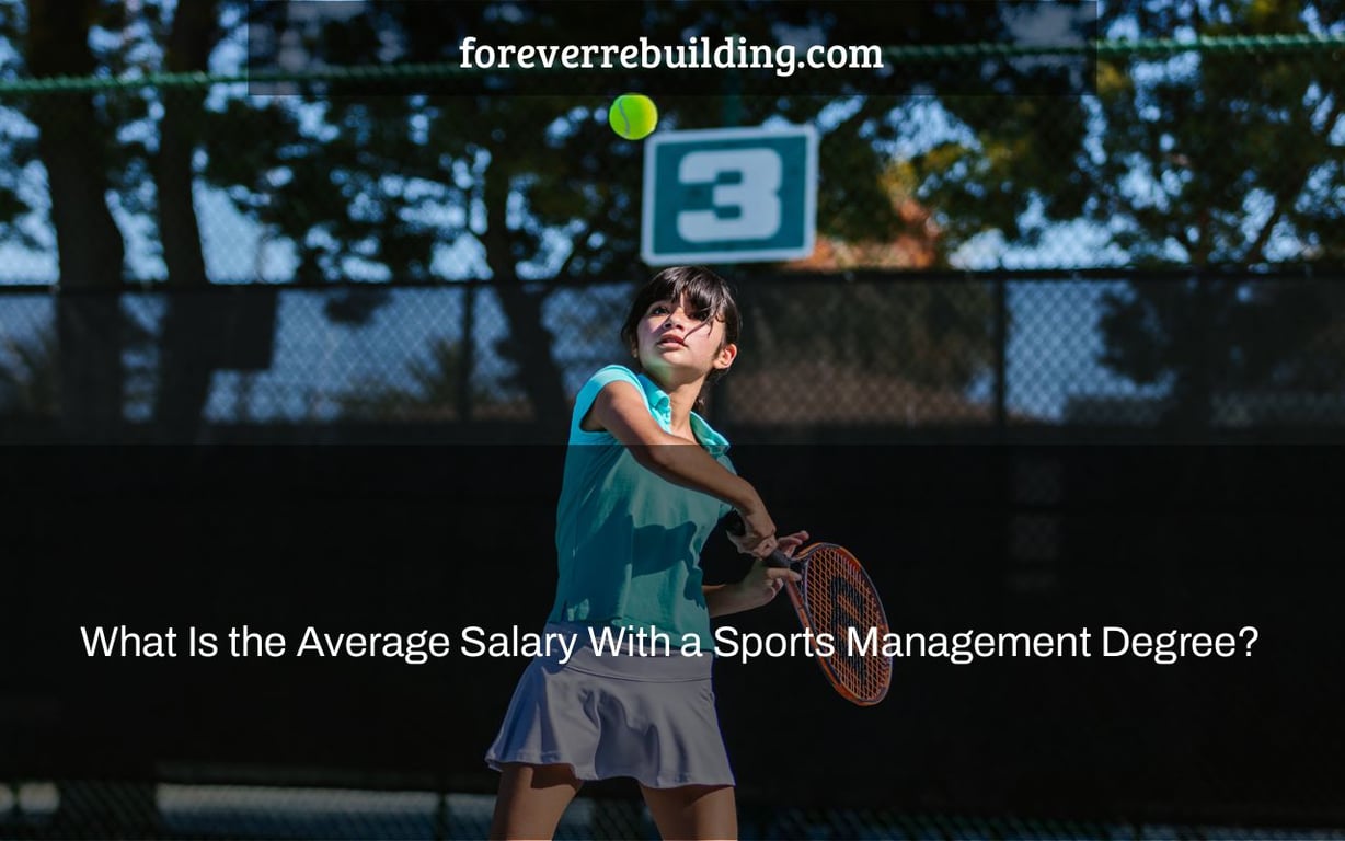 What Is the Average Salary With a Sports Management Degree?