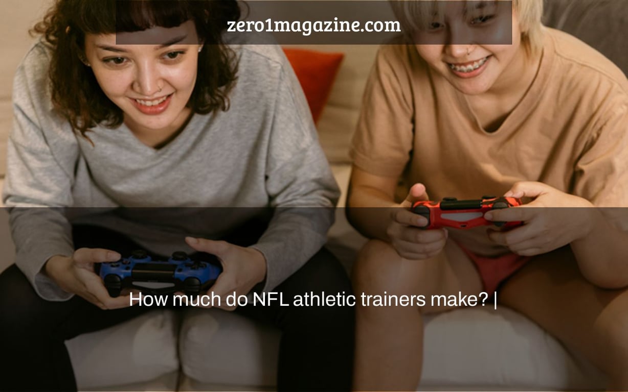 How much do NFL athletic trainers make? |
