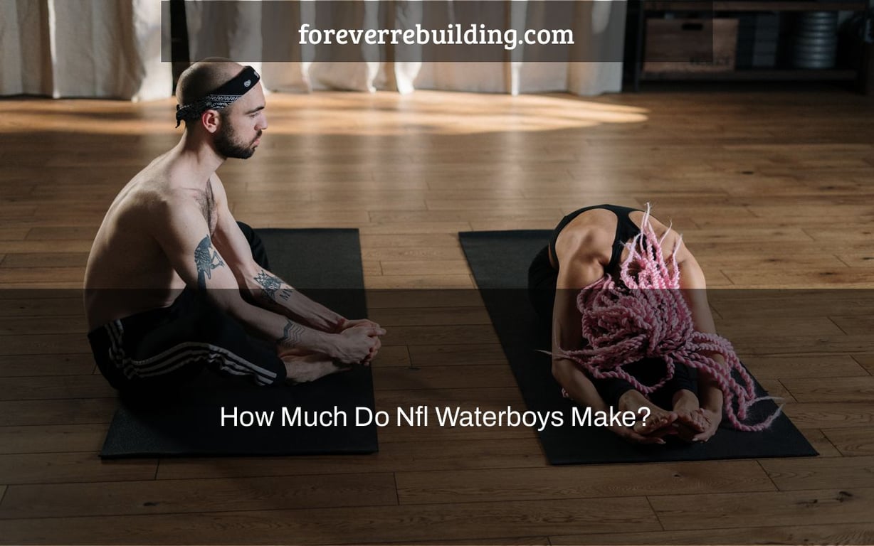 How Much Do Nfl Waterboys Make?
