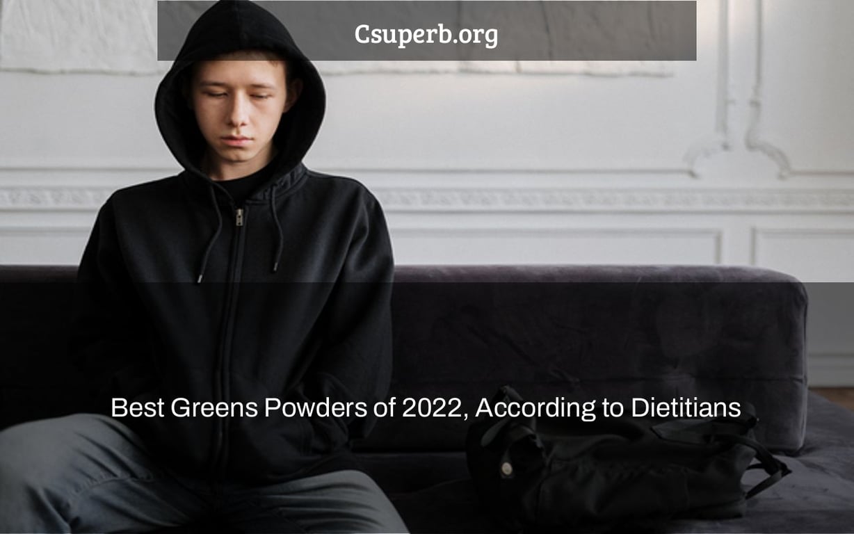 Best Greens Powders of 2022, According to Dietitians