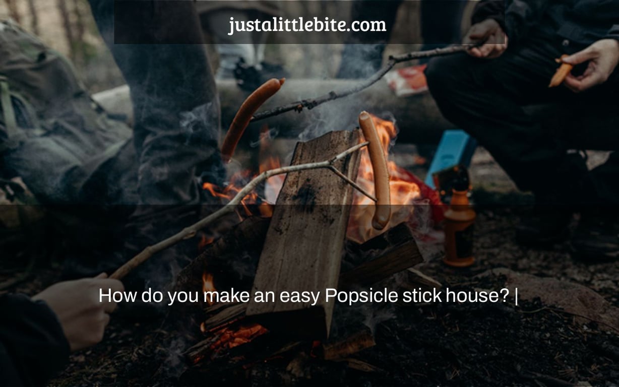 How do you make an easy Popsicle stick house? |