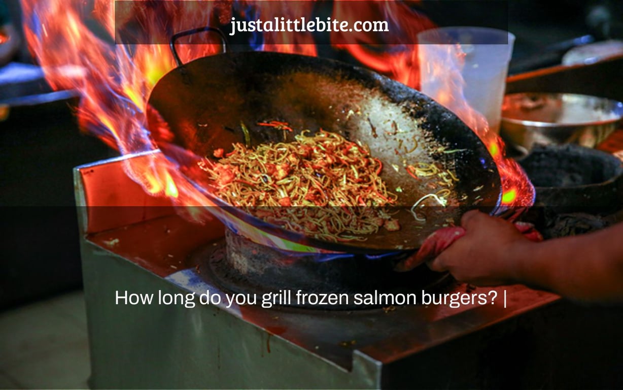 How long do you grill frozen salmon burgers? |