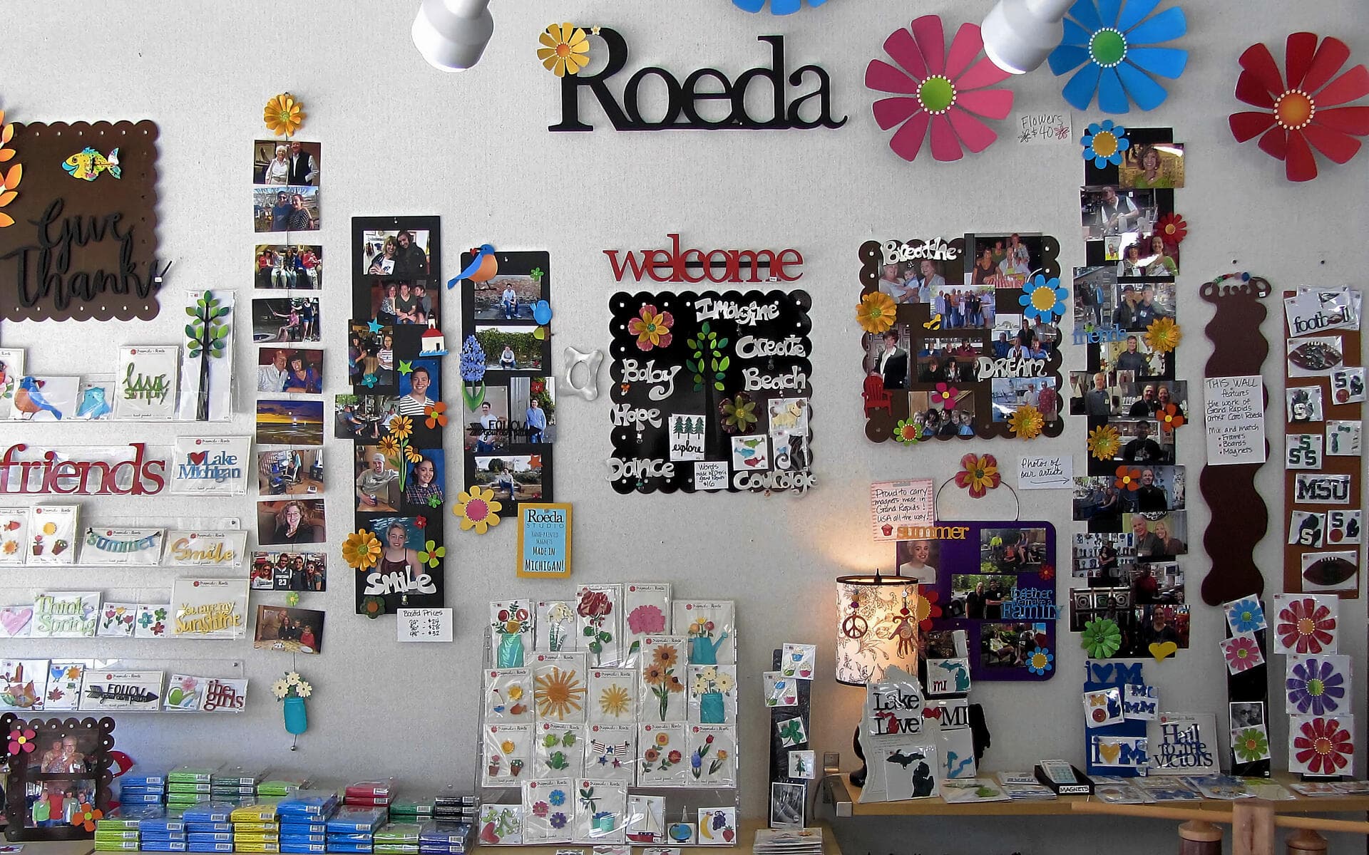 Gallery on the Alley is proud to present roeda