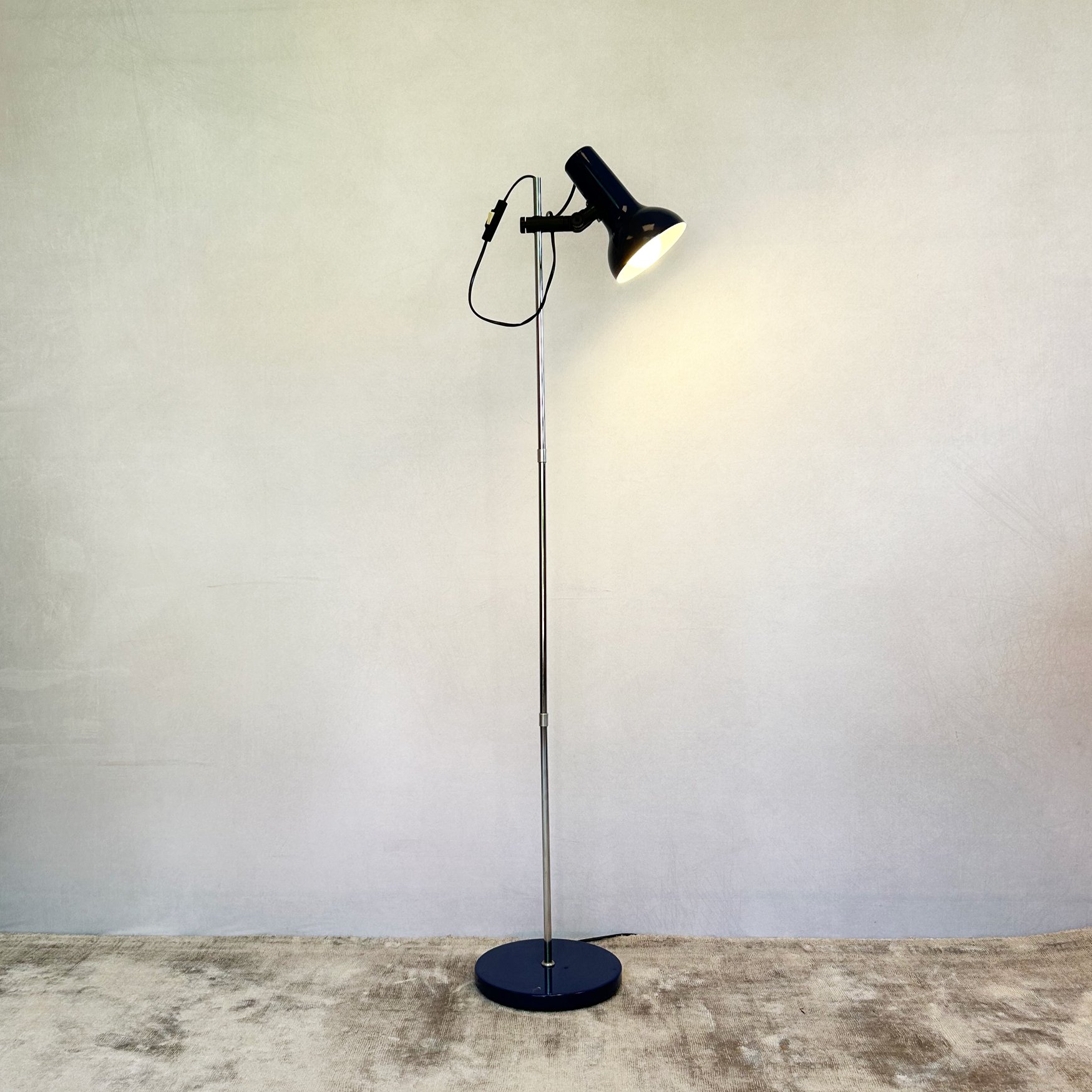 Vintage & Mid Century Lights & Lamps- Vintage & Mid Century Vintage & Mid Century Lights & Lamps- Vintage & Mid Century