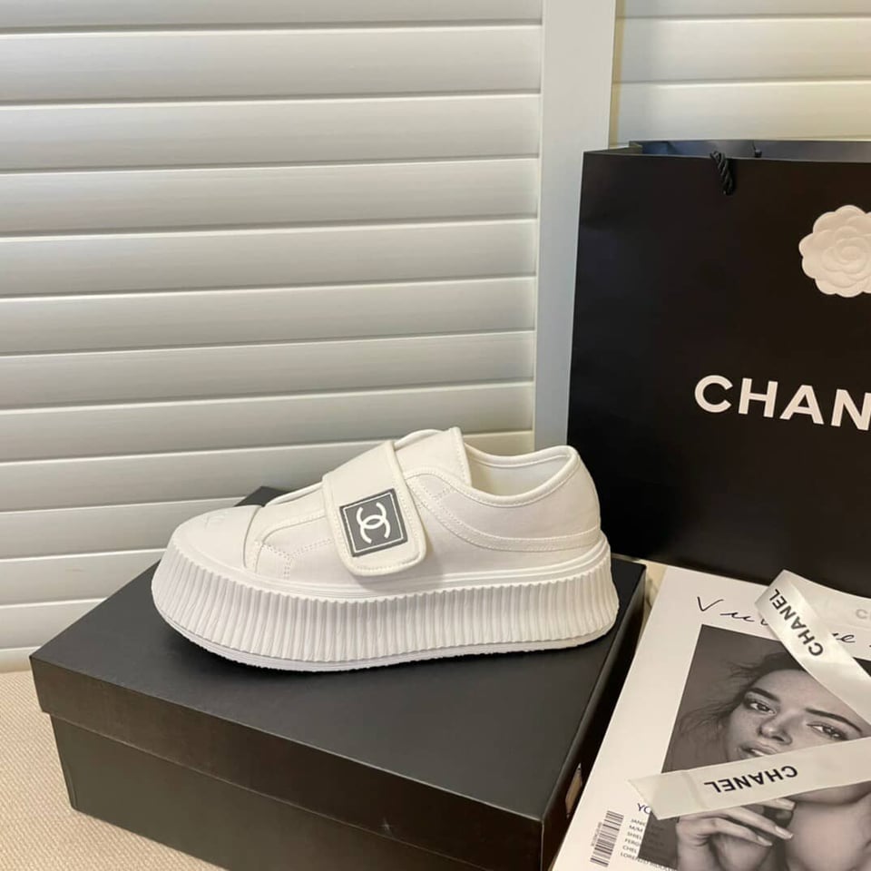 Chanel Cc Cap Toe Slipon Sneaker All White view 3