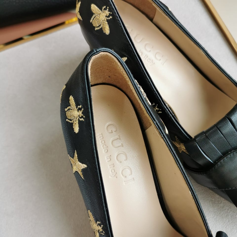 Gucci Embroidered Bee Star Leather Mid-Heel Pump Black view 7