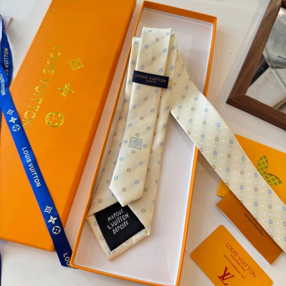Louis Vuitton Monogram Flower Tie – Yellow M98097 view 7