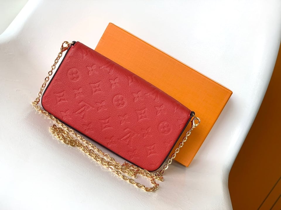 Louis Vuitton Felicie Pochette Bag Scarlett Red 21Cm view 3