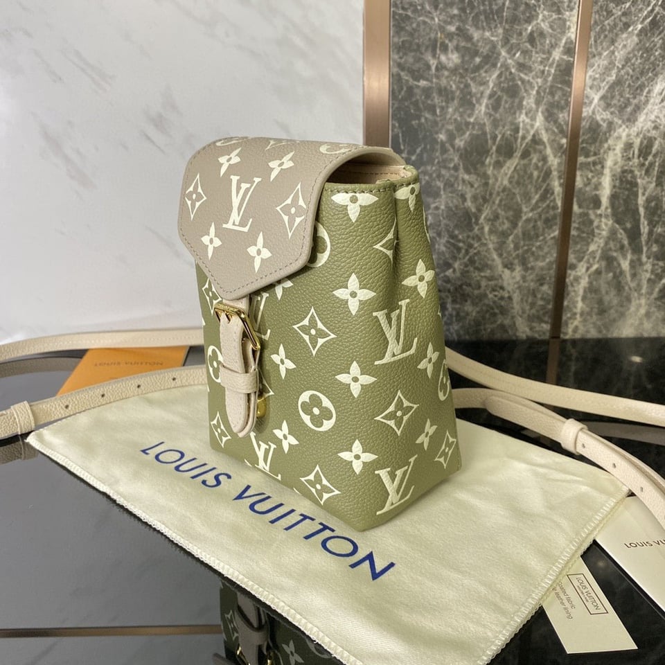 Louis Vuitton Tiny Backpack 19Cm Khaki view 9