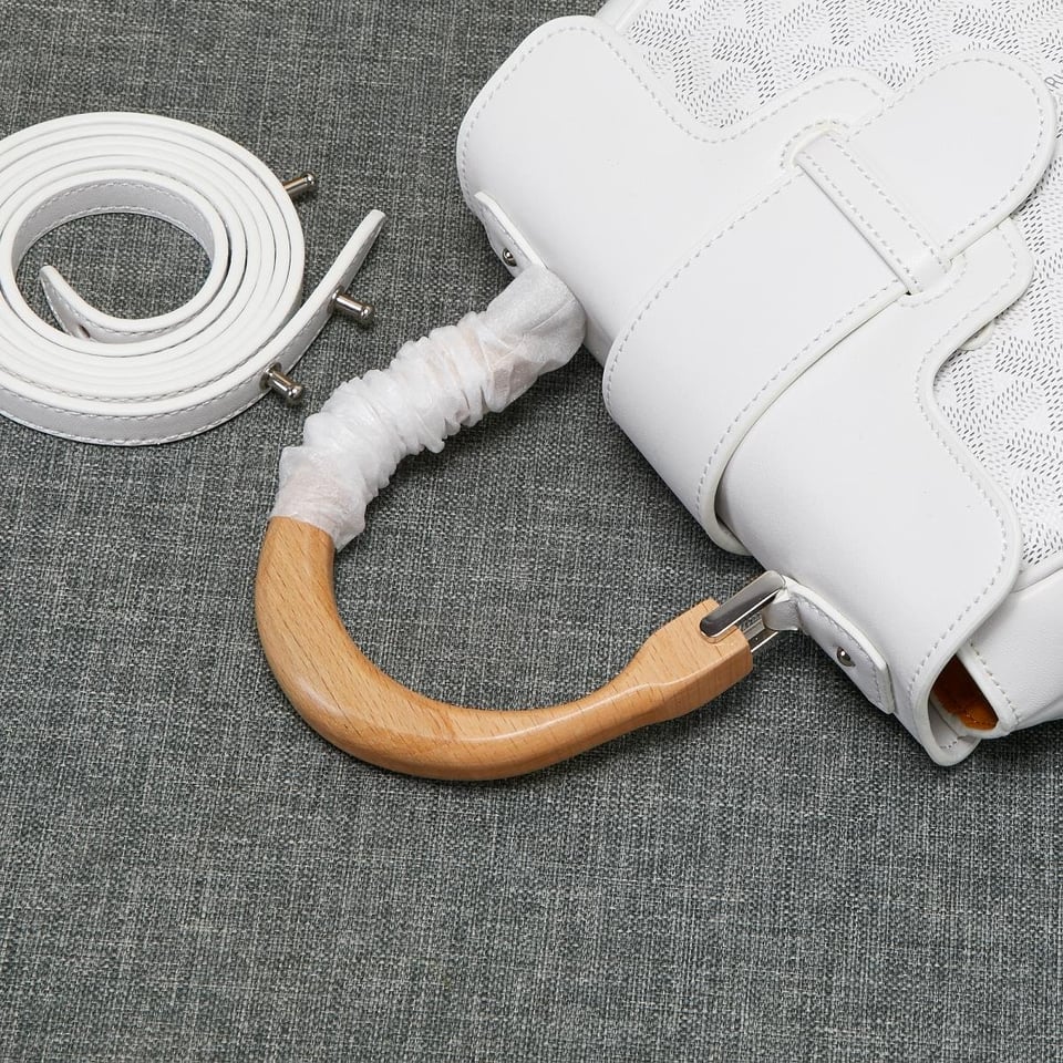 Goyard Saigon Souple Mini Bag White Canvas 20cm view 6