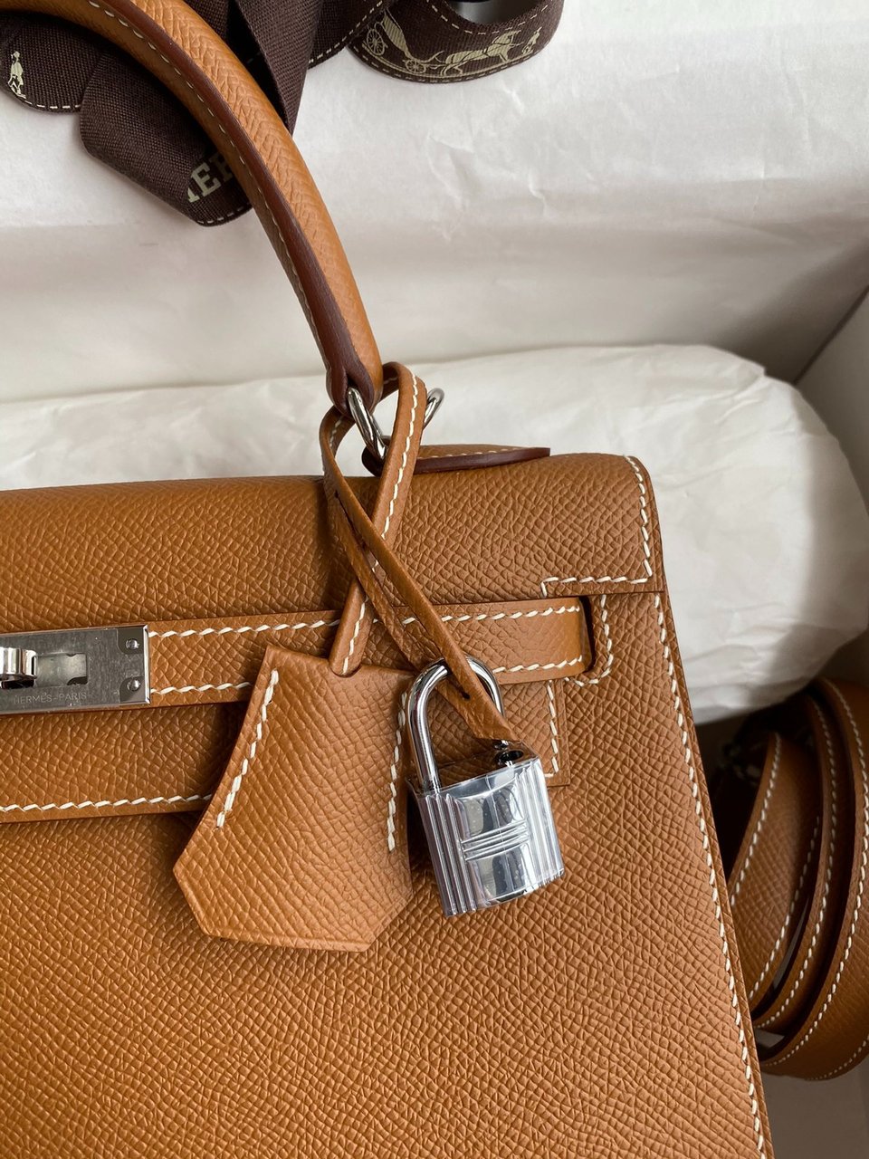 Hermes Kelly 25 Bag In Gold Brown Epsom Leather For Women 25cm/10in view 5