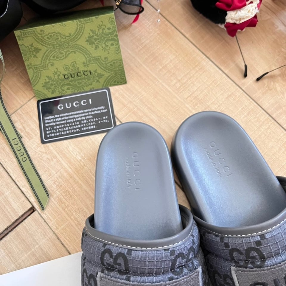 Gucci Gg Horizontal Strap Sandals With Tag In Grey view 5