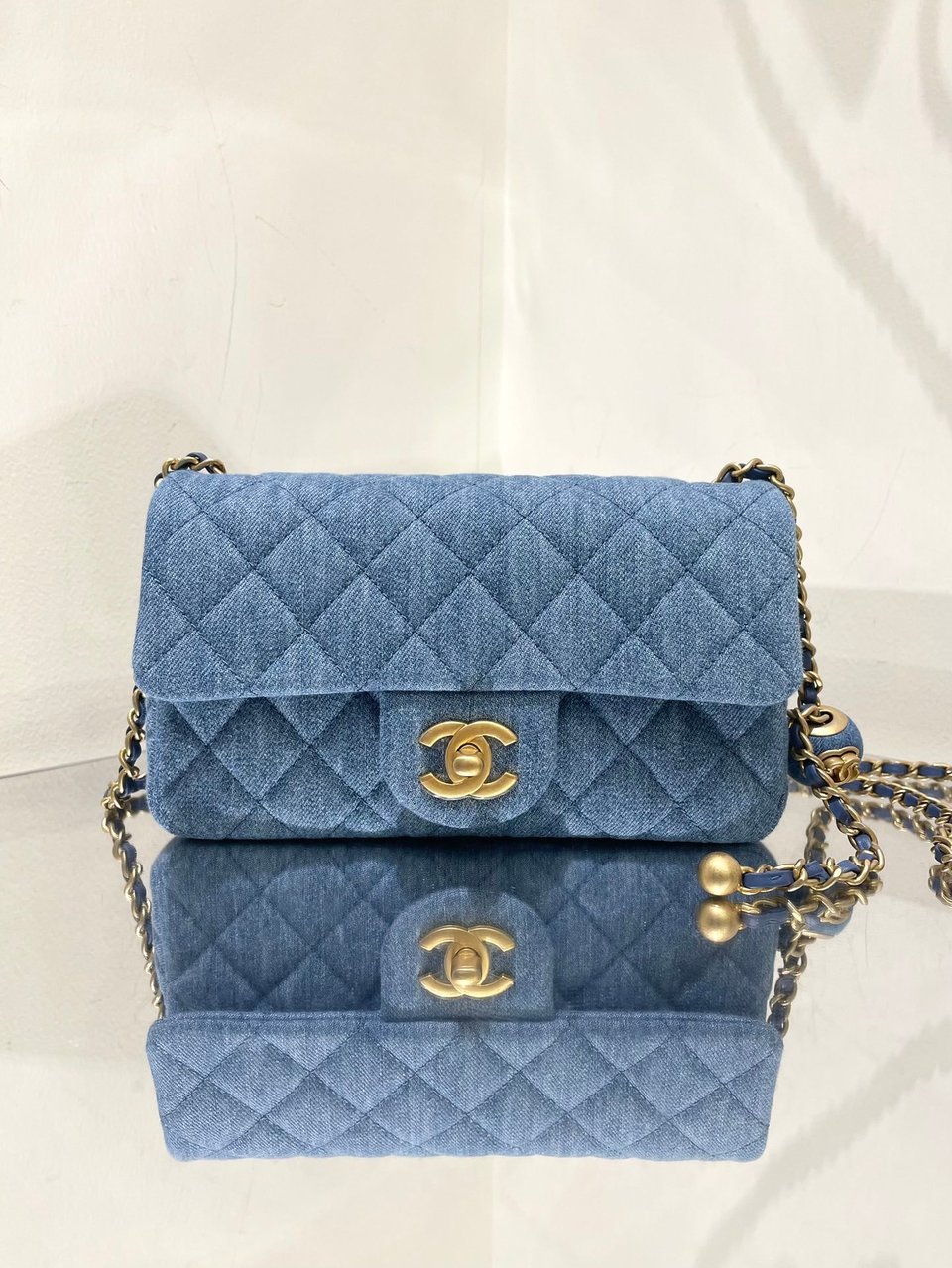 Chanel Denim Rectangular Crush Ghw 20Cm/7.9in view 3