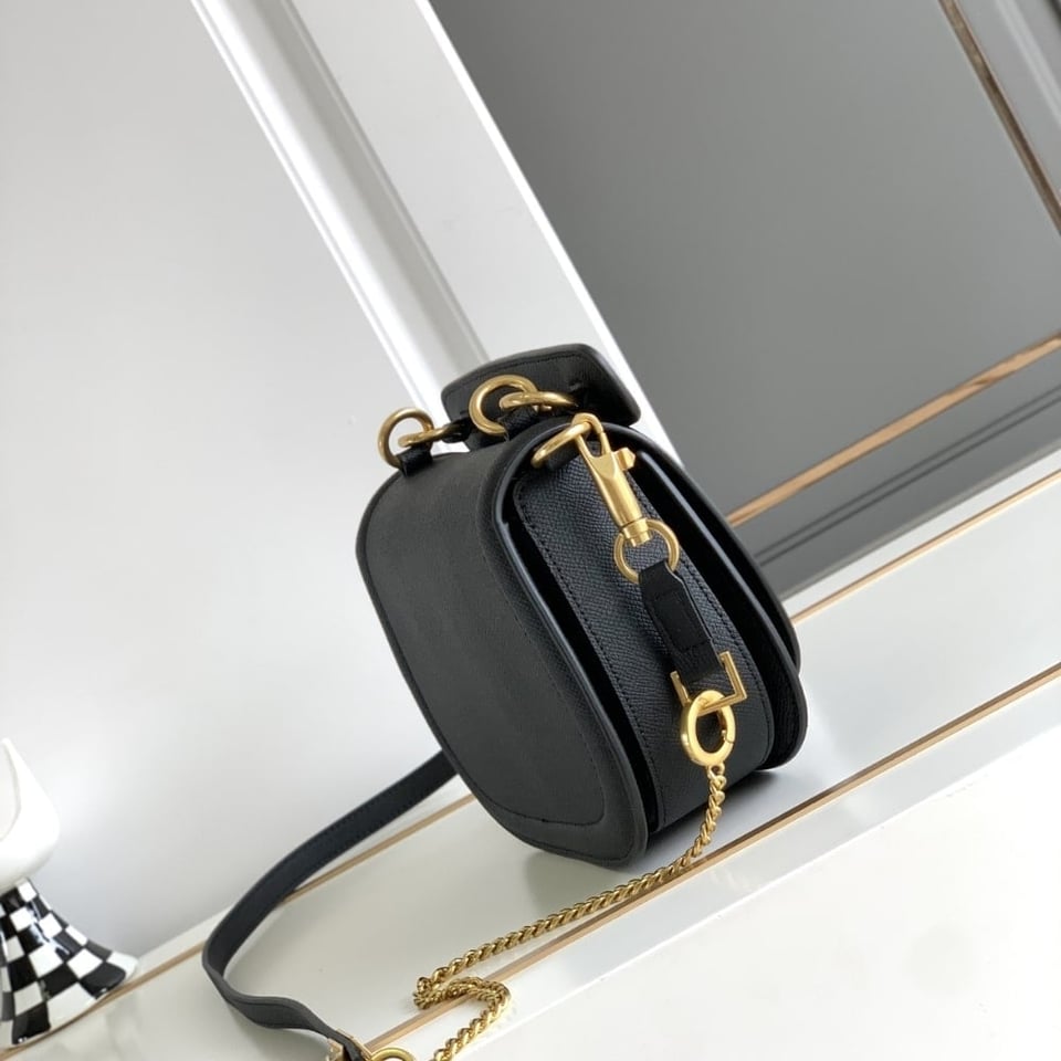 Valentino Vsling Bag In Grained Black 22Cm Wb0M28Djp0No view 4