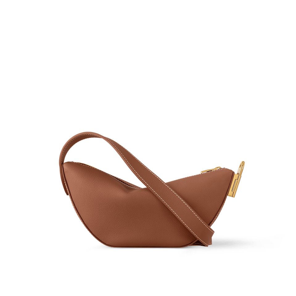 Louis Vuitton Low Key Bumbag M83546 view 7