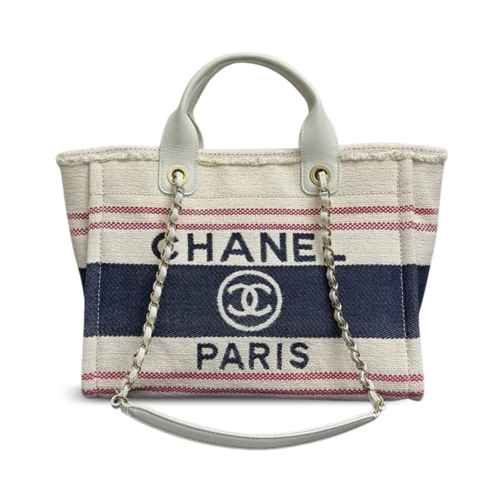 Chanel Crossbody Shopping Bag 35cm/ 13.8in White