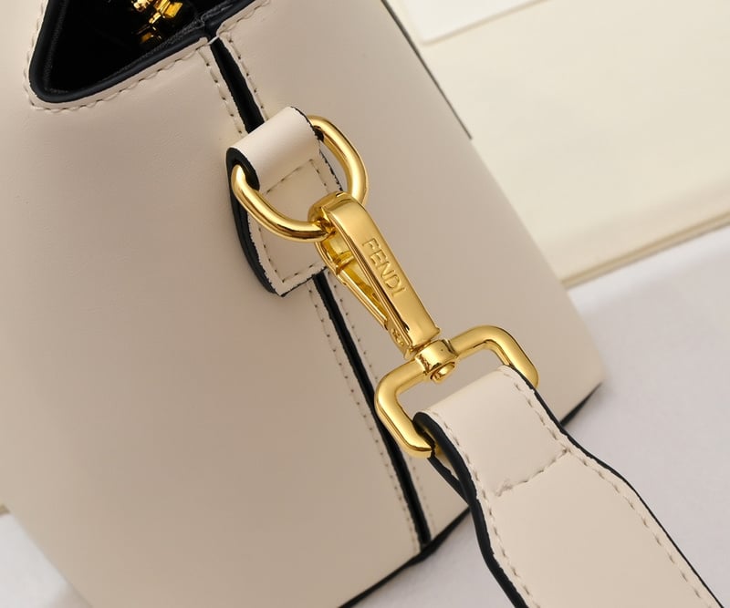 Fendi By The Way Medium White 27cm view 5