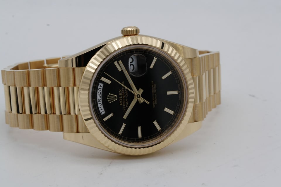 Rolex Day-Date 40 mm Black Dial 228238 view 7