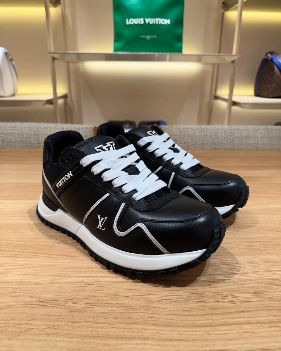 Louis Vuitton Black-White Leather Sneakers For Men view 3