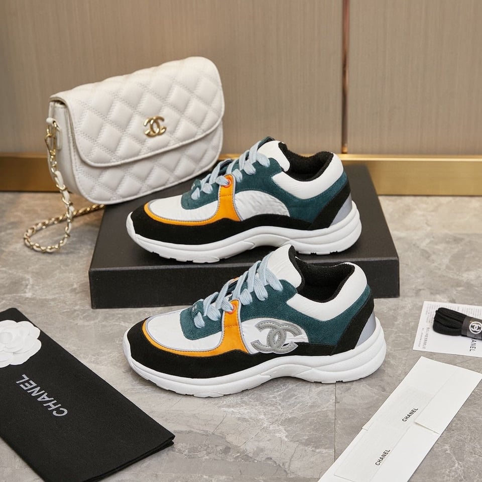 Chanel Wmns Sneaker White Navy G34360 Y53536 C0227 view 6