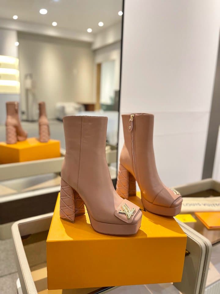 Louis Vuitton Shake Platform Ankle Boot Brown view 6