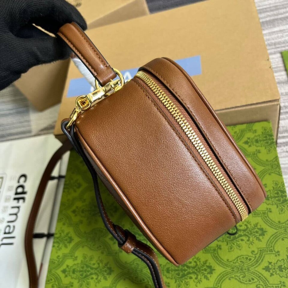 Gucci Blondie Top Handle Bag view 8