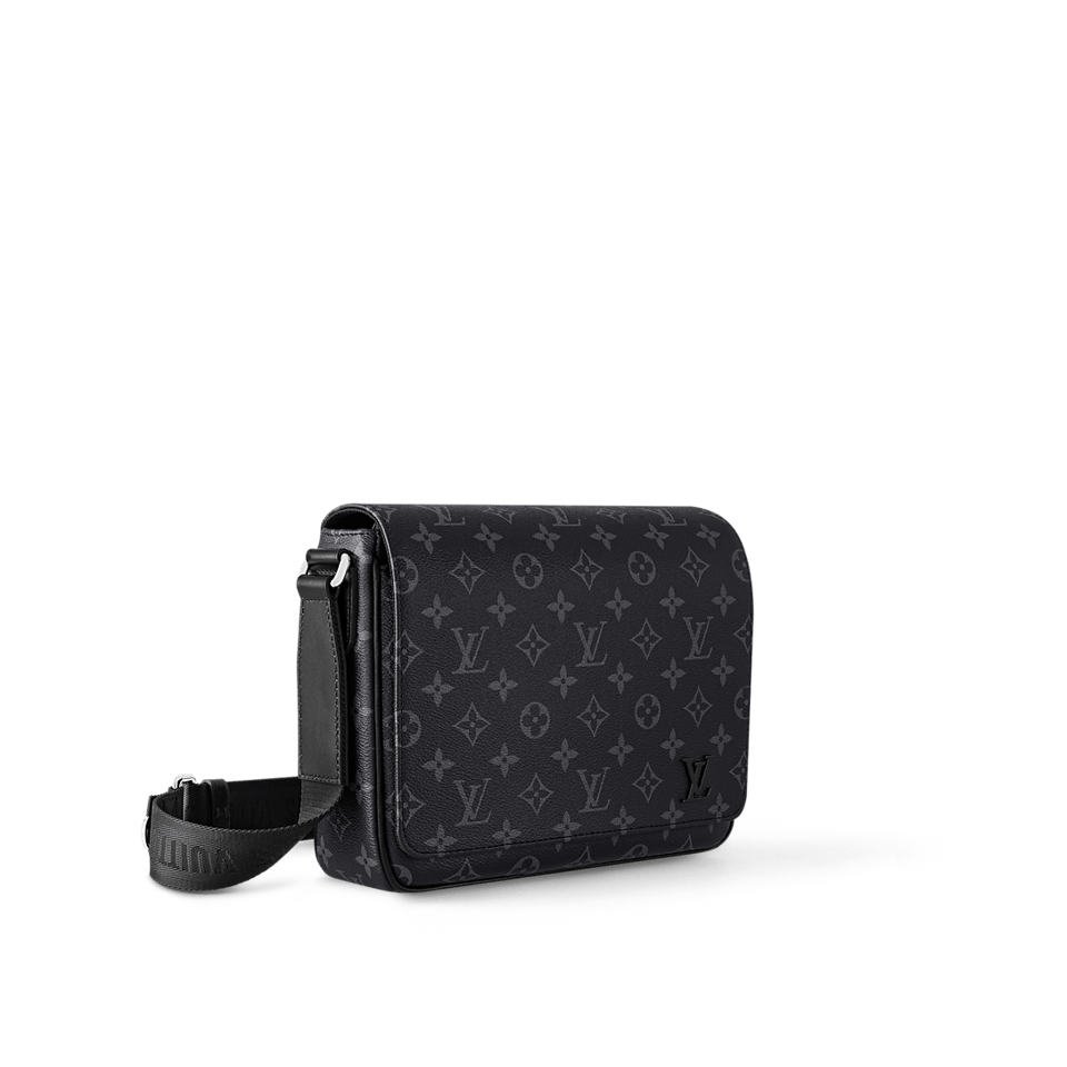 Louis Vuitton District Pm Bag Monogram Black 26Cm M46255 For Men view 4