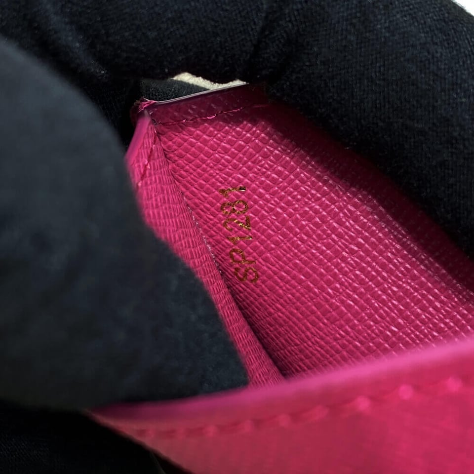 Louis Vuitton Christmas Animation 2022 Card Holder Fuchsia view 8