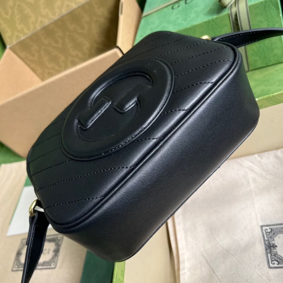 Gucci Blondie Small Shoulder Bag view 7