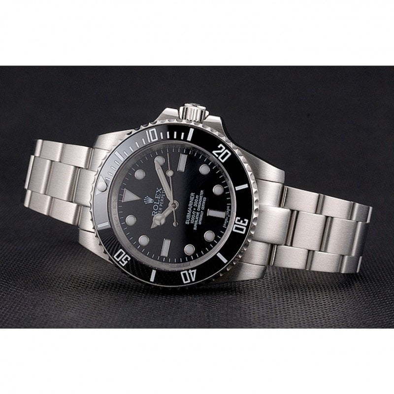 Rolex Submariner 40mm Black Dial 114060 view 6