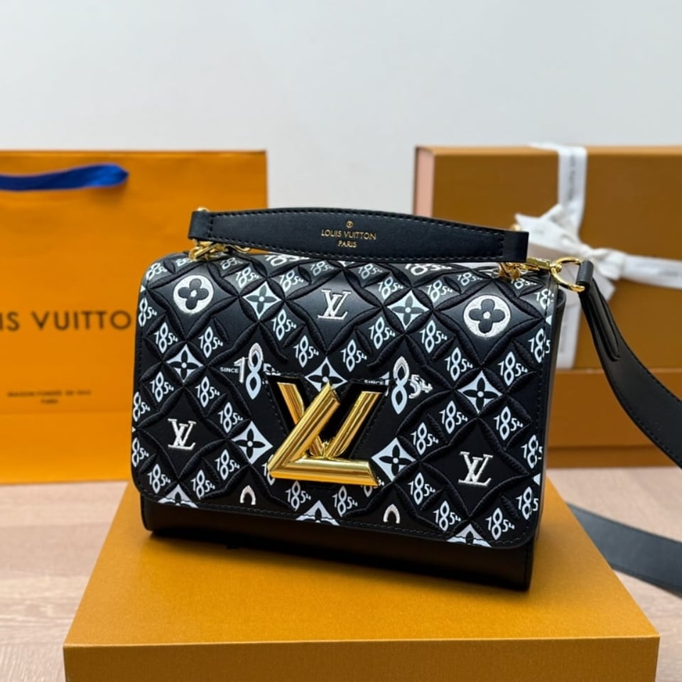Louis Vuitton Twist Mm Monogram Jacquard Black 23Cm view 3