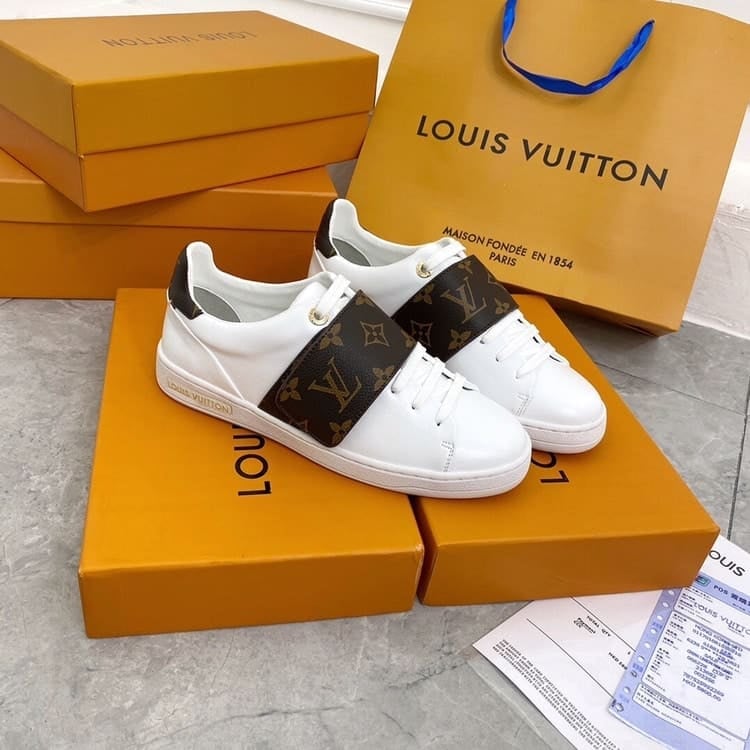 Louis Vuitton Frontrow Monogram Strap White view 4