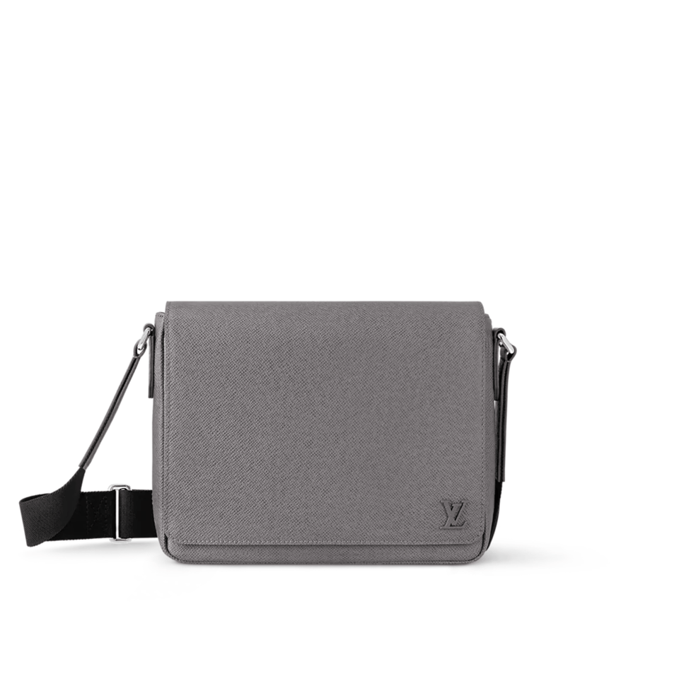 Louis Vuitton District Pm Bag Grey 26Cm M30851 For Men view 2