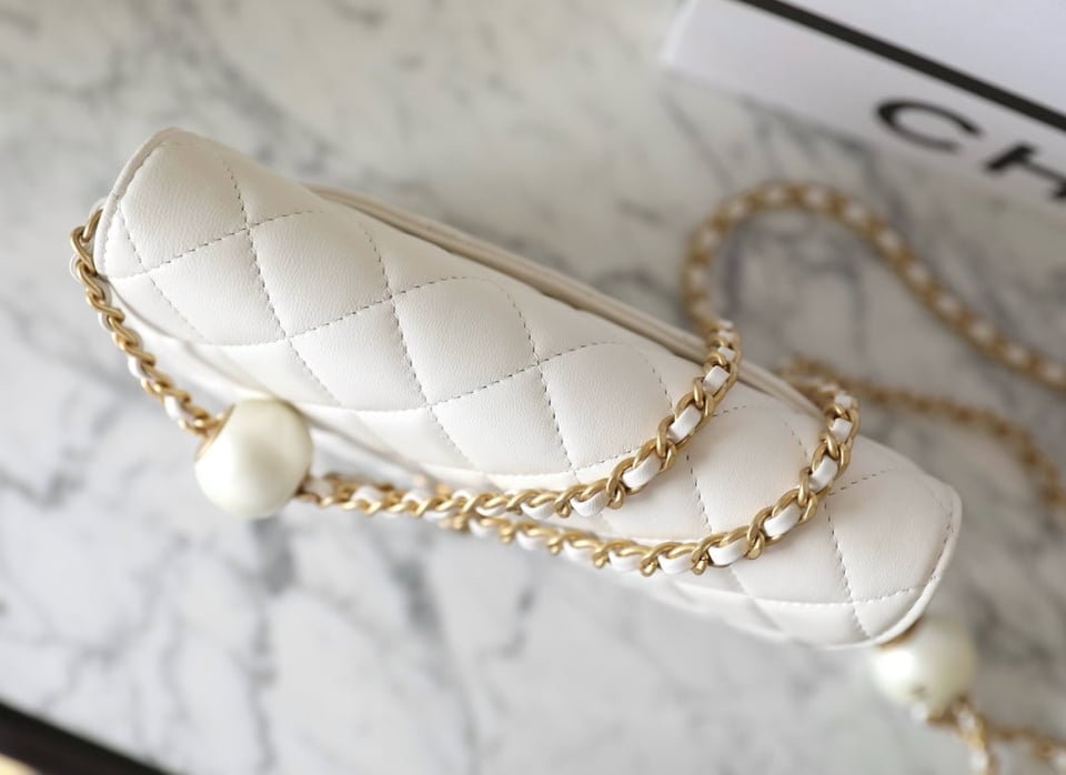 Chanel 24S Woc 19Cm White Calfskin Pearl Ball view 8