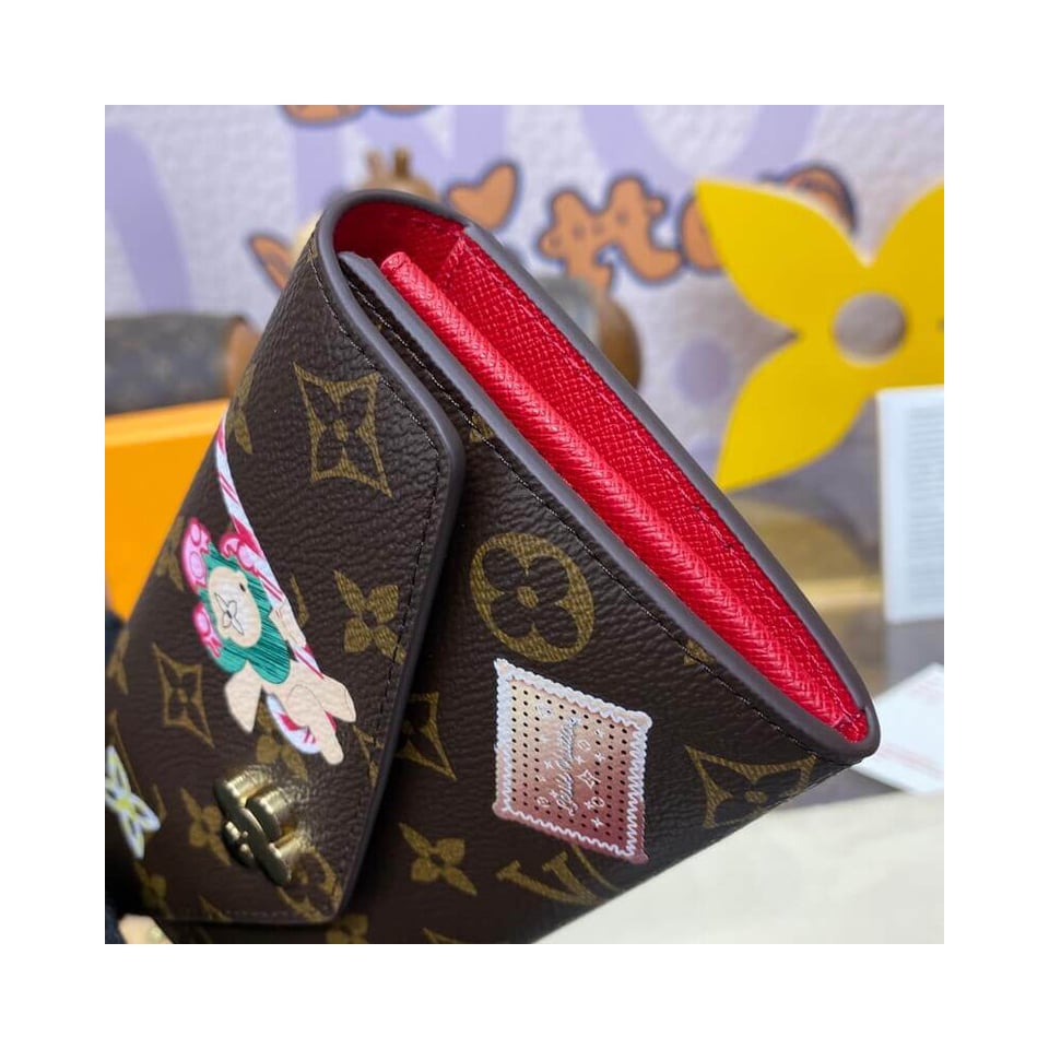 Louis Vuitton Sarah Wallet 2024 view 5