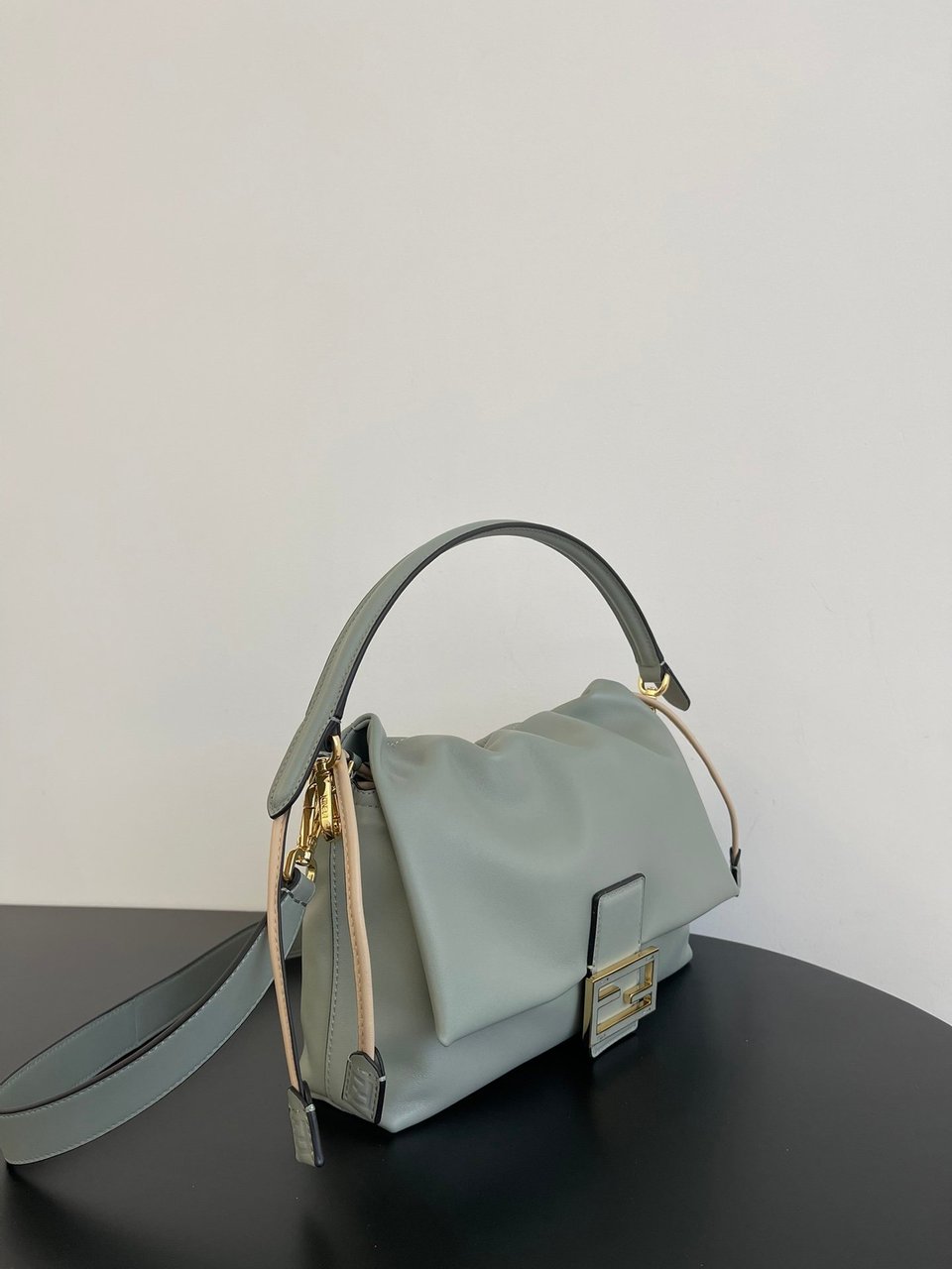 Fendi Mamma Baguette Medium Matcha Green Nappa Leather Bag 26.5cm view 9