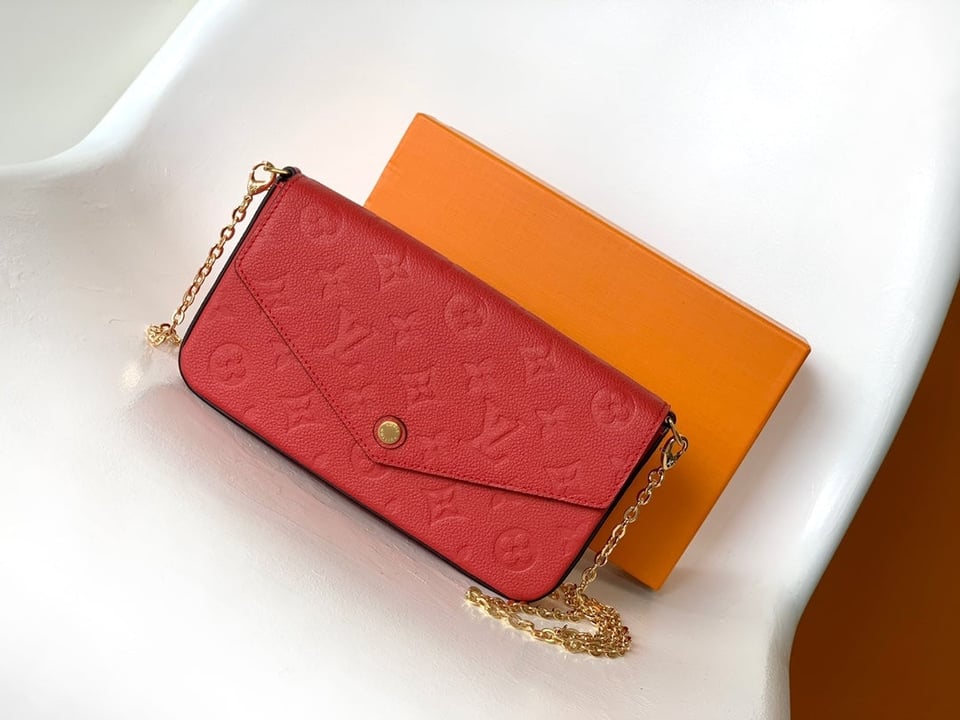 Louis Vuitton Felicie Pochette Bag Scarlett Red 21Cm view 8