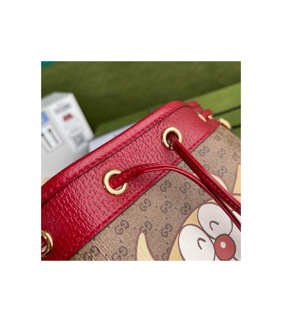 Doraemon x Gucci Small Bucket Bag view 11