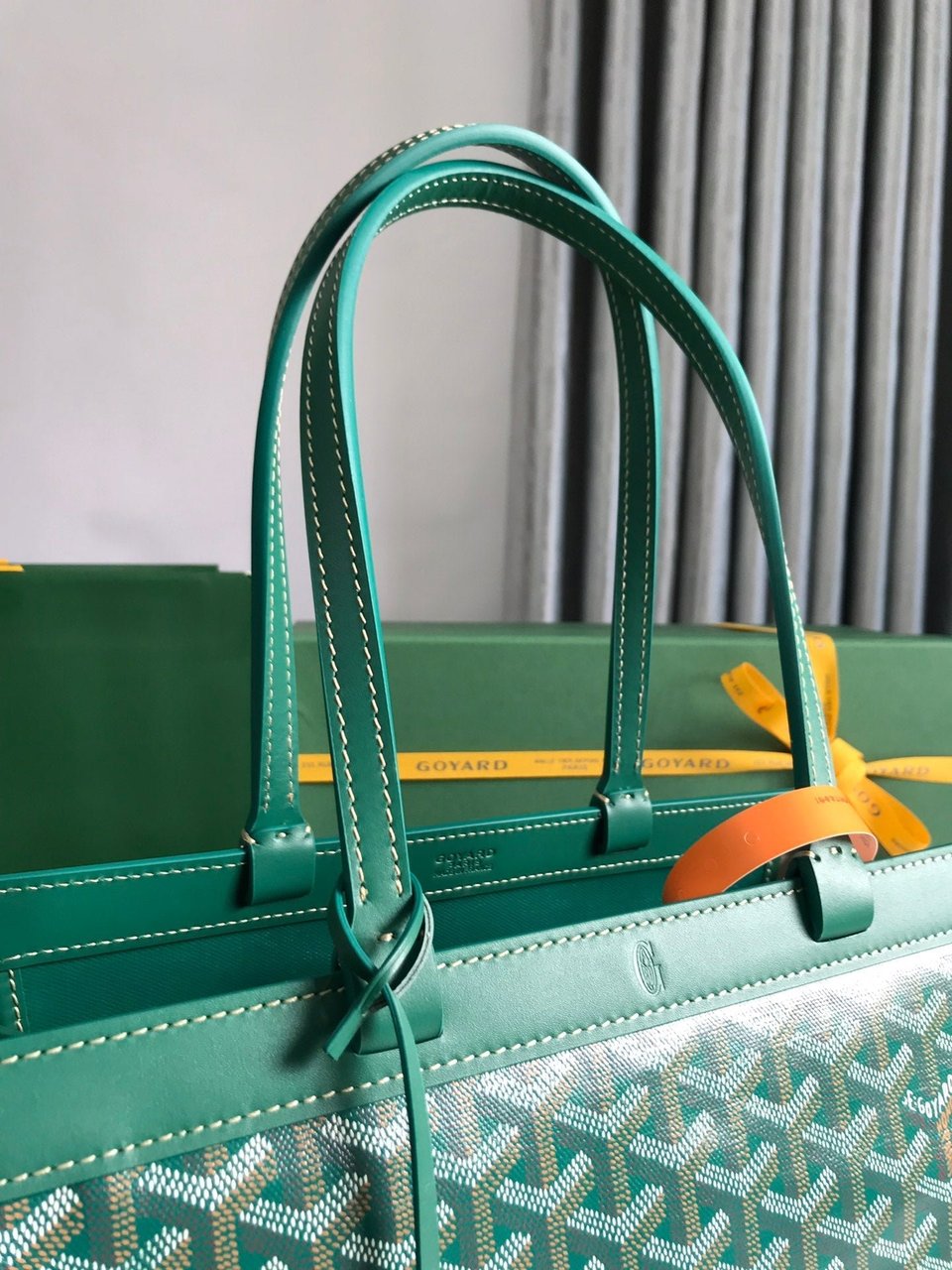 Goyard Bellechasse Biaude Pm Bag 36cm Green Goyardine Canvas And Calfskin Trim view 8