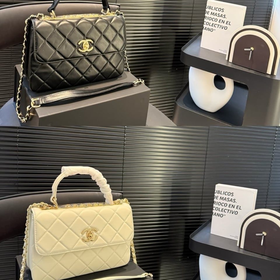 Chanel Flap Bag With Top Handle Black 25Cm/9.8in view 4
