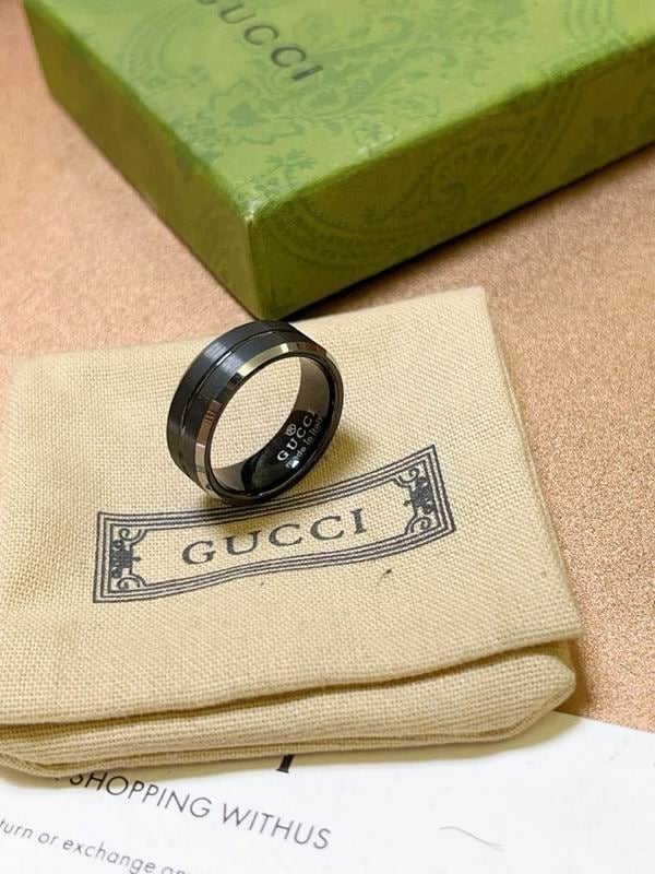 Gucci Rings view 2