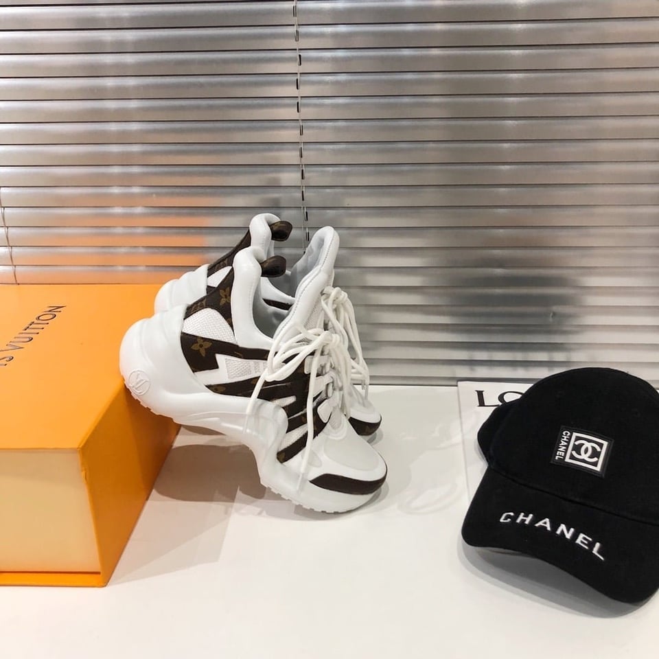 Louis Vuitton Archlight Sneakers White 1A43L1 view 10