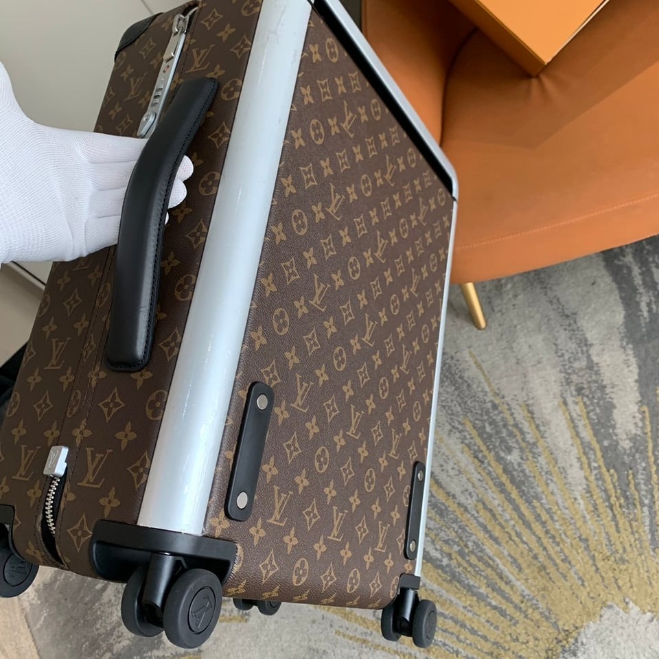 Louis Vuitton Horizon 55cm Epi Leather Travel M20294 Unisex view 15