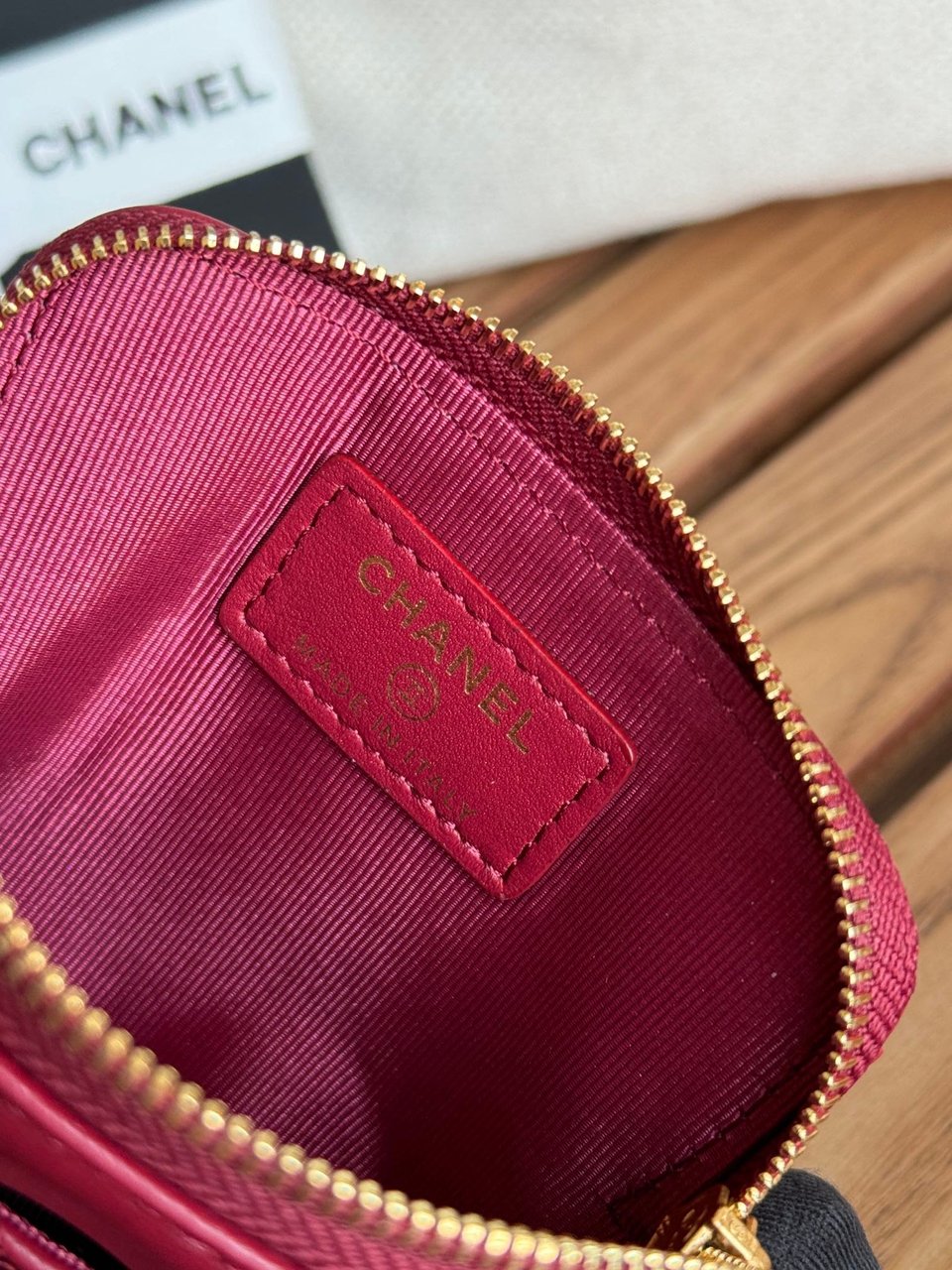 Chanel 19 Zipped Coin Purse 11Cm Burgundy Lambskin Gold Hardware view 3