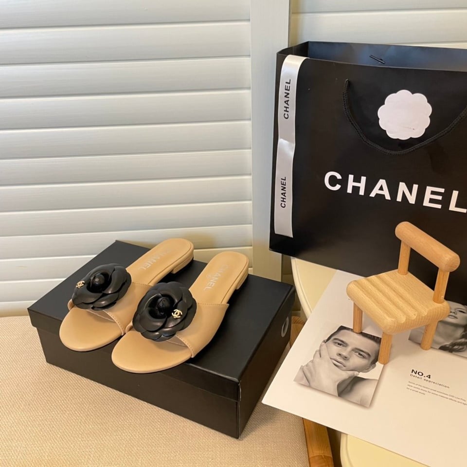 Chanel Black Camellia Slides Beige view 11